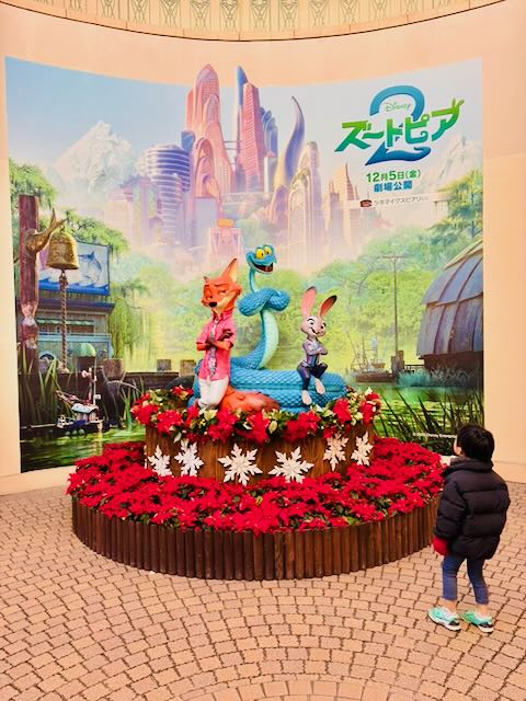 ニック、ジュディ、ゲイリーのモニュメント